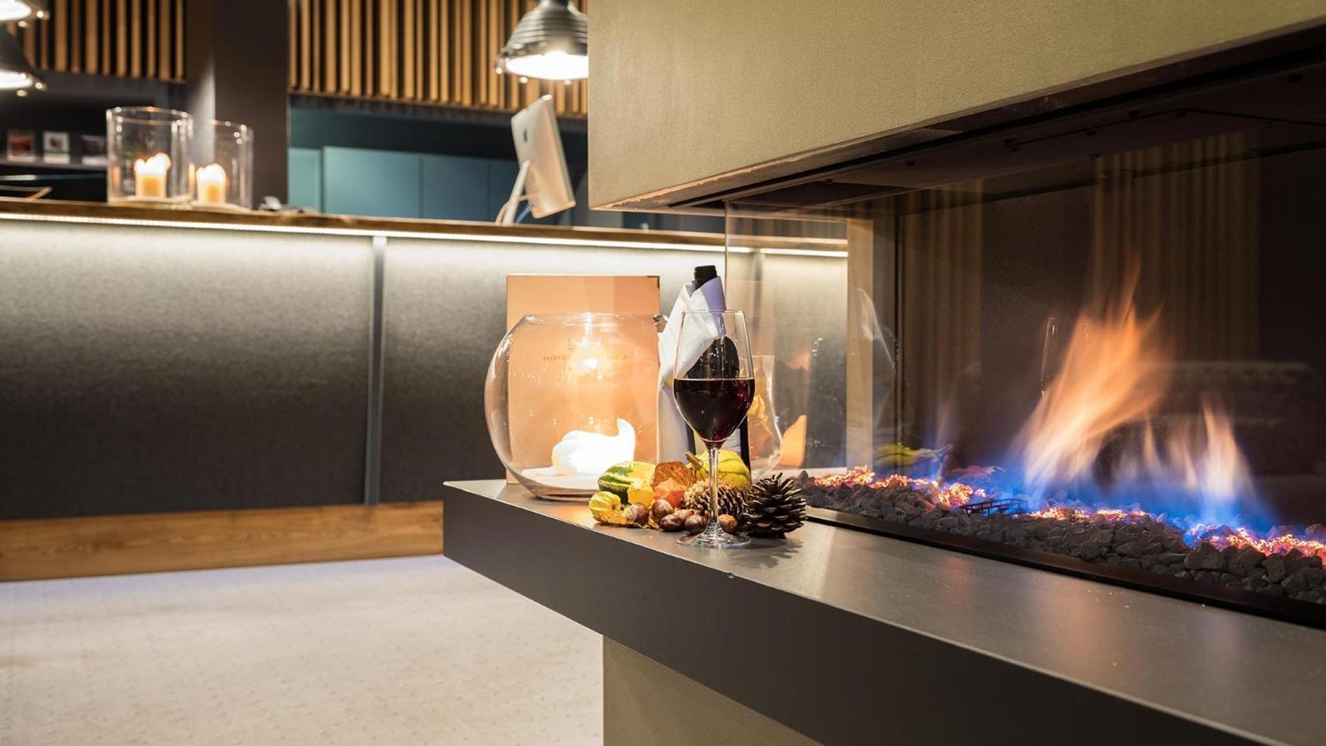 Hotel Koenigshof (Adults Only) 가르미슈파르텐키르헨 외부 사진