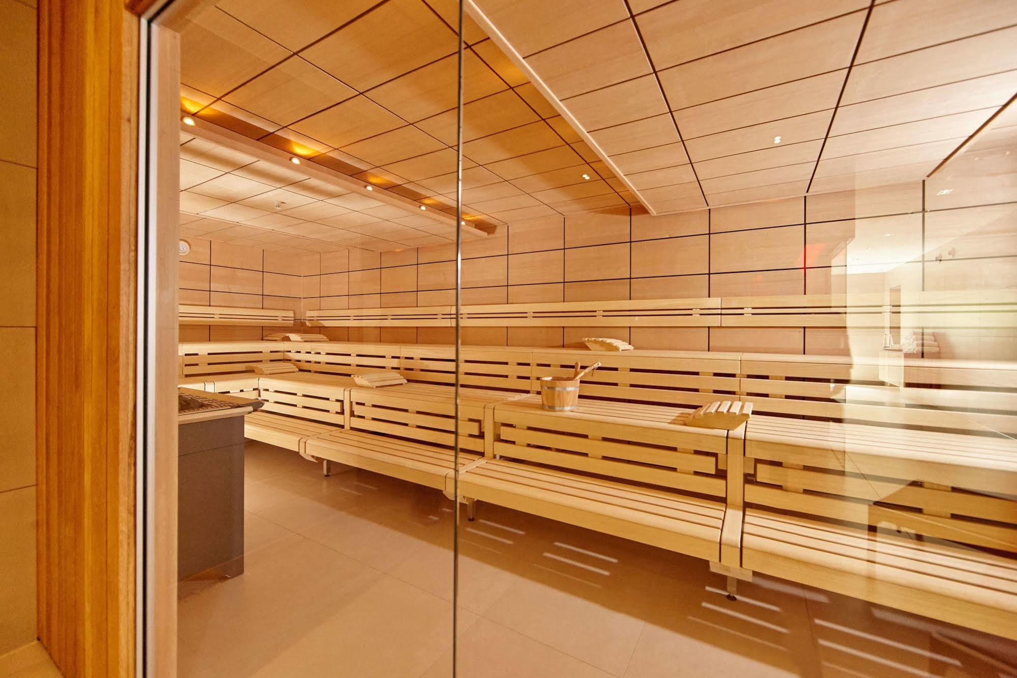 Hotel Koenigshof (Adults Only) 가르미슈파르텐키르헨 외부 사진